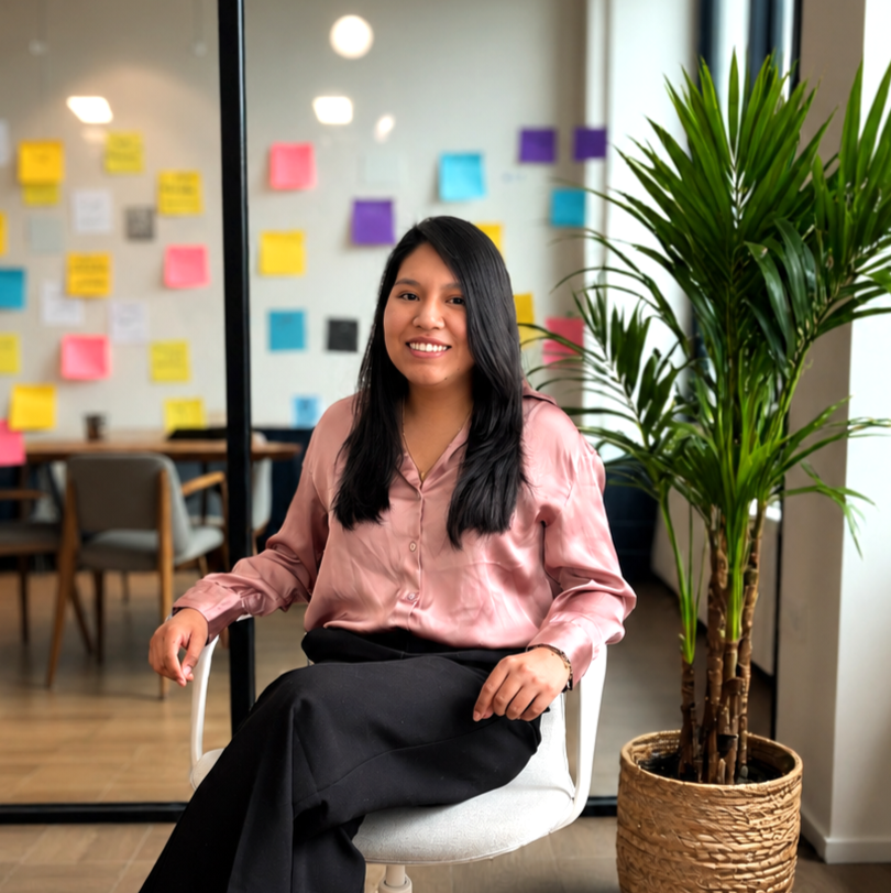 Jasmin, UX Researcher